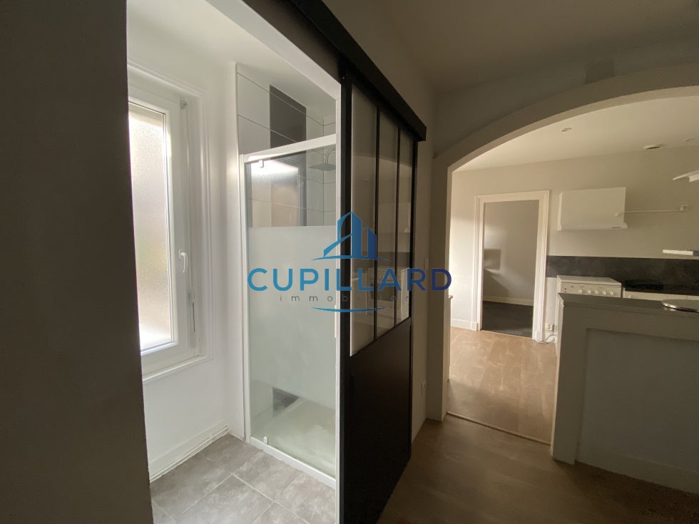 Flat Rue Lachambaudie in Roanne