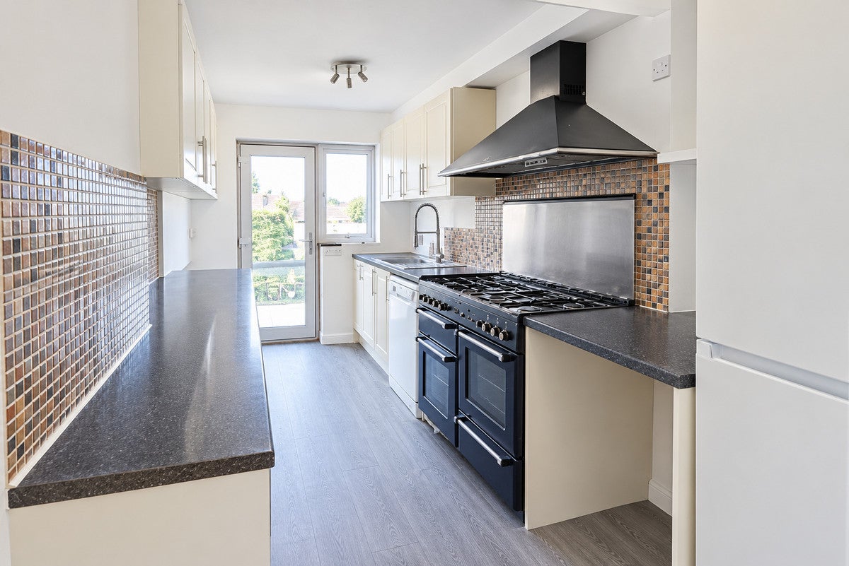 House Seymer Road in Greater London