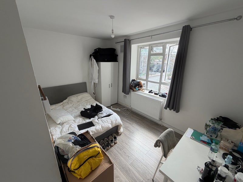 Room Havelock Close in Greater London