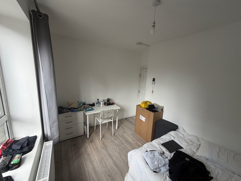 Room Havelock Close in Greater London