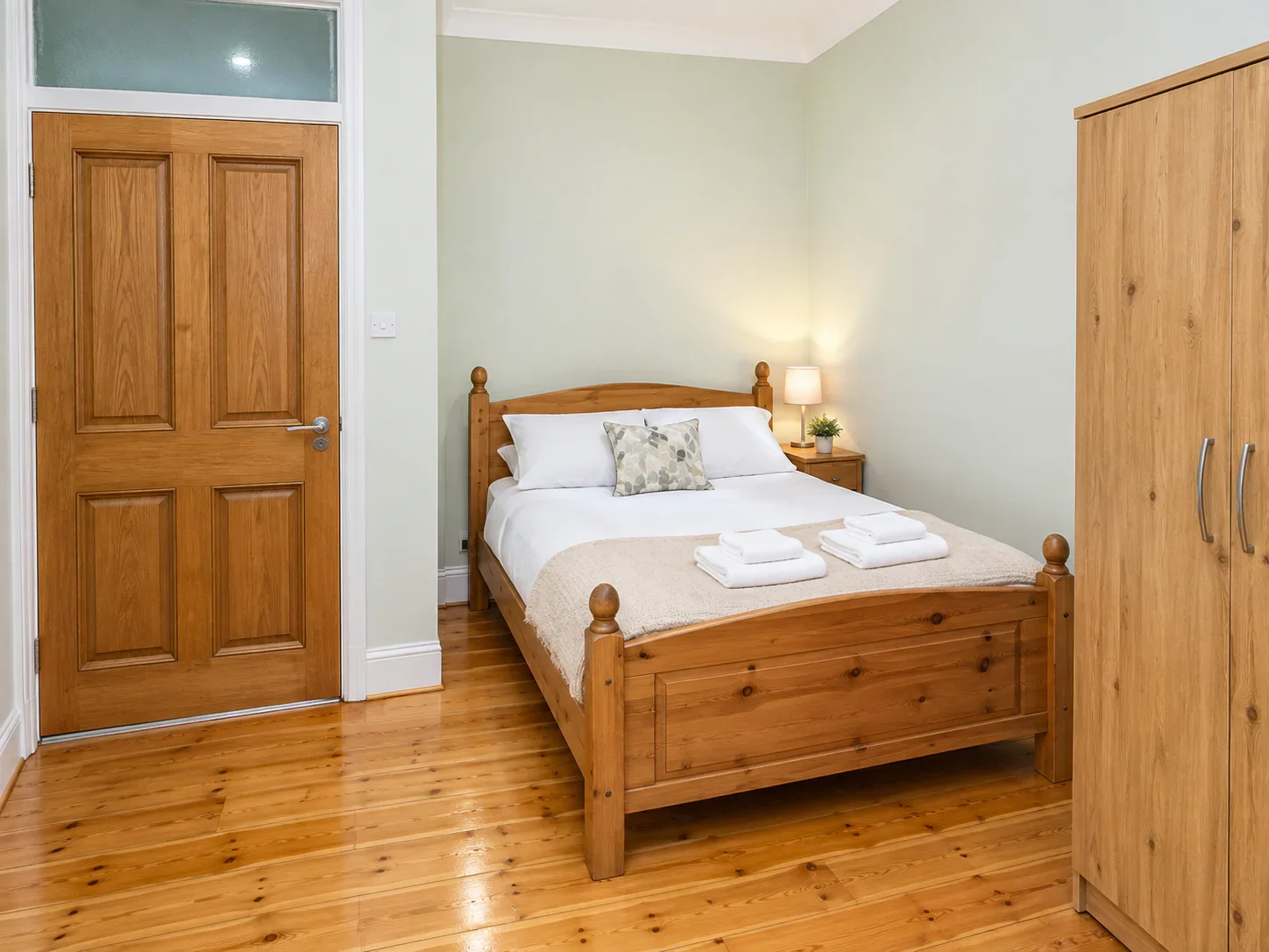 Flat Dalgety Avenue in City of Edinburgh