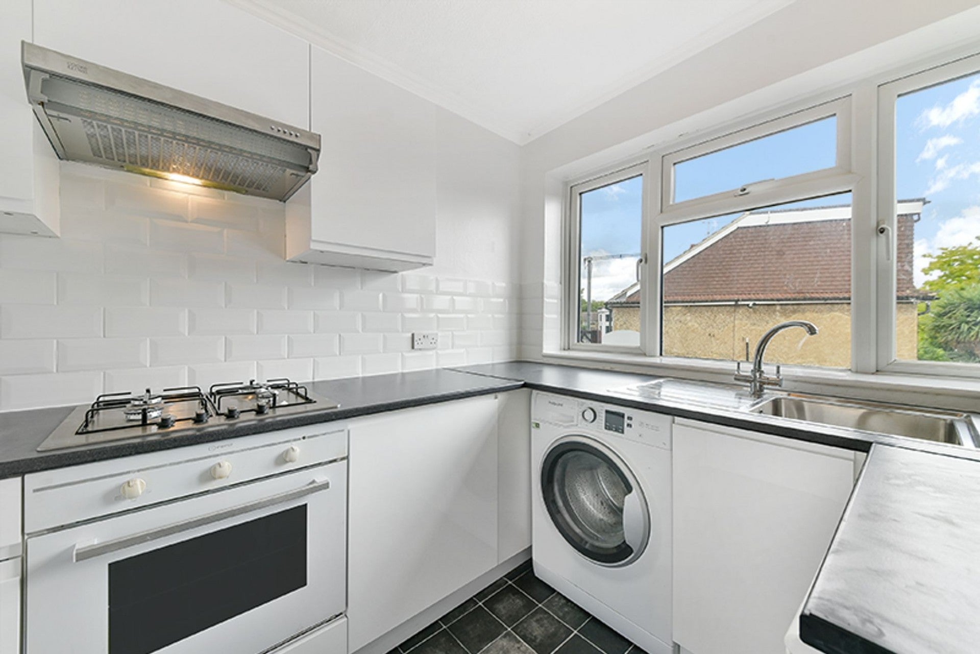 Flat Stainash Parade in Borough of Spelthorne
