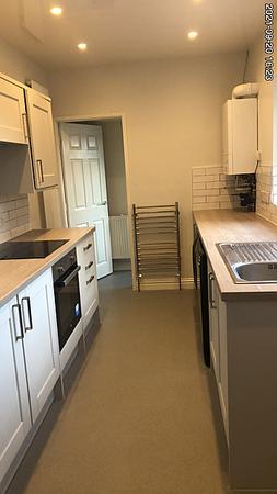 Flat Kelvin Grove in Newcastle upon Tyne