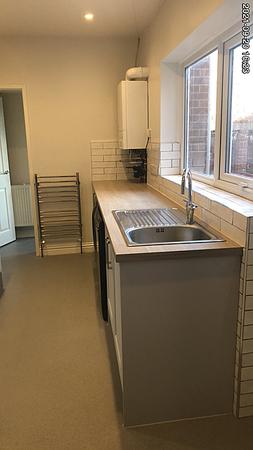 Flat Kelvin Grove in Newcastle upon Tyne