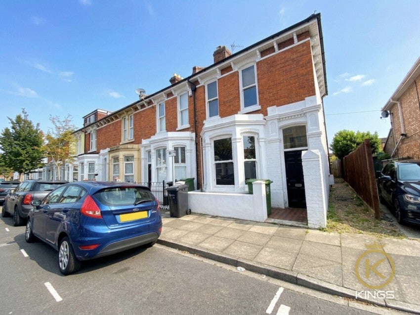 House Wheatstone Road in Portsmouth