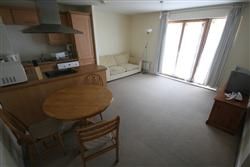 Flat Sovereign Place in London