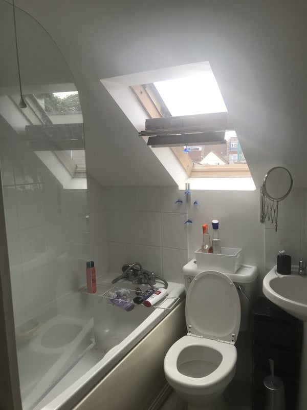 Room Sion Road in Bristol