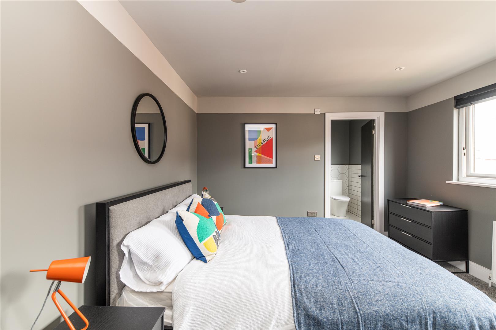 Room Westbourne Avenue in Gateshead