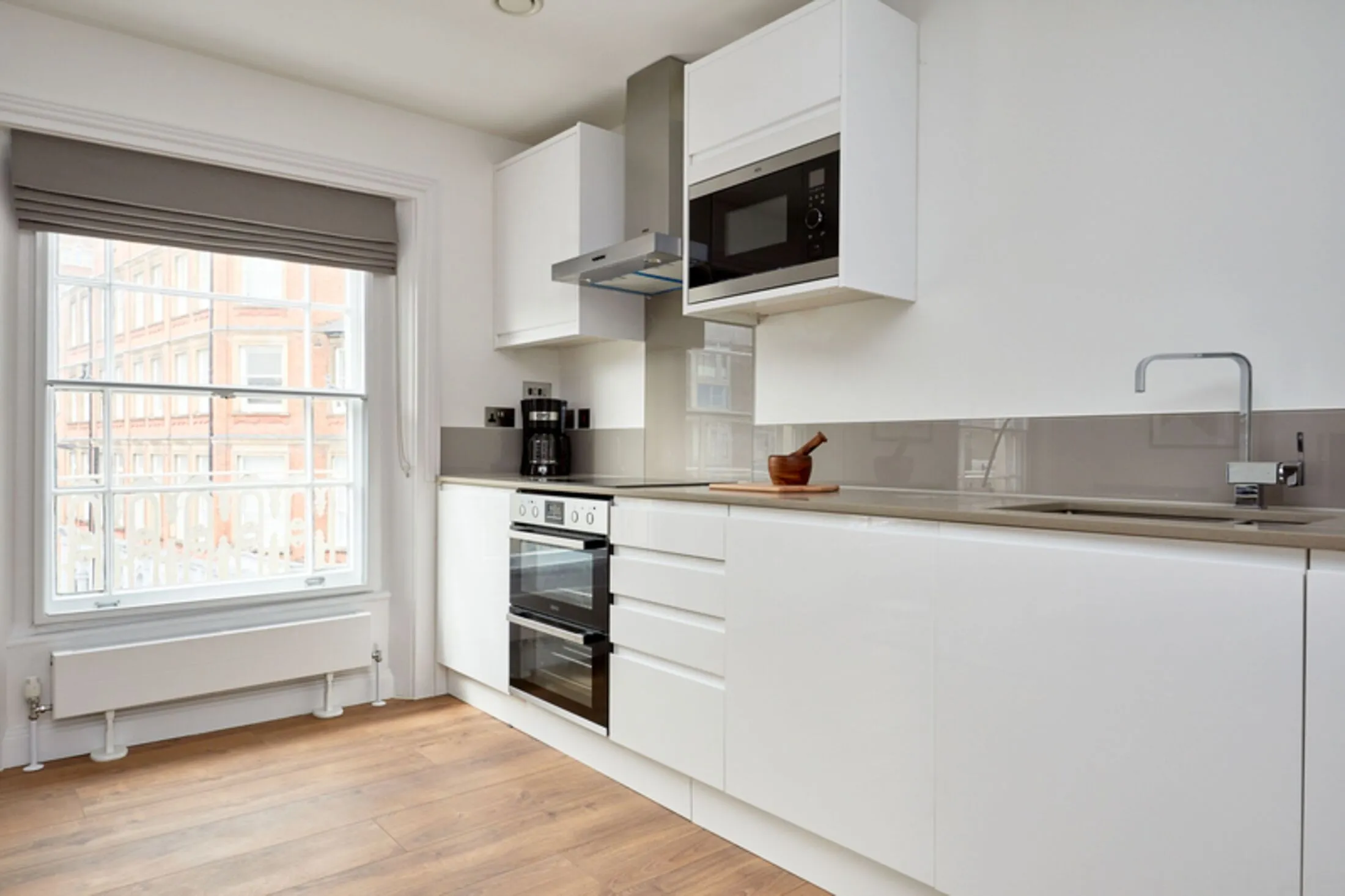 Flat Queensway in City of Westminster