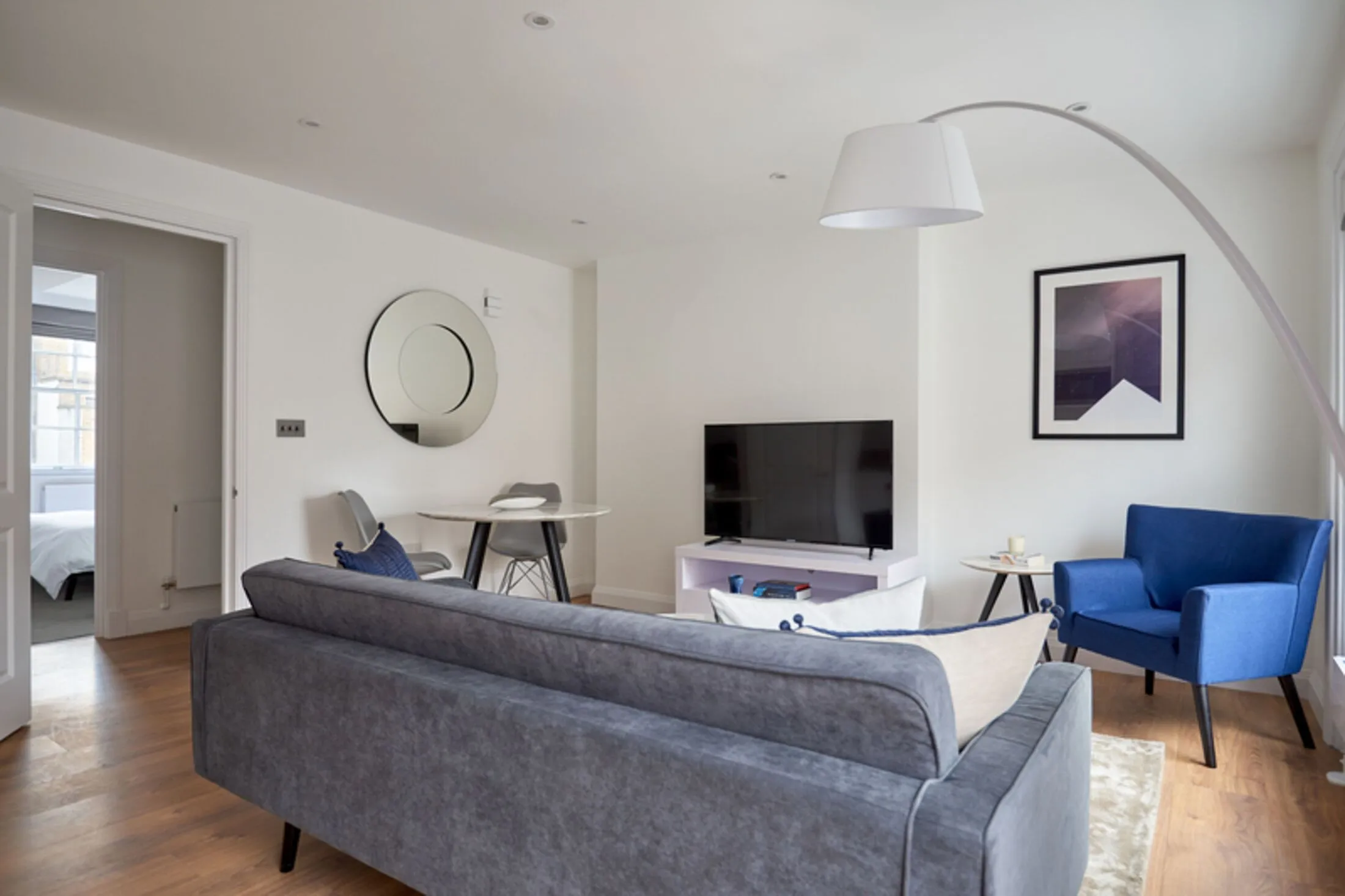 Flat Queensway in City of Westminster