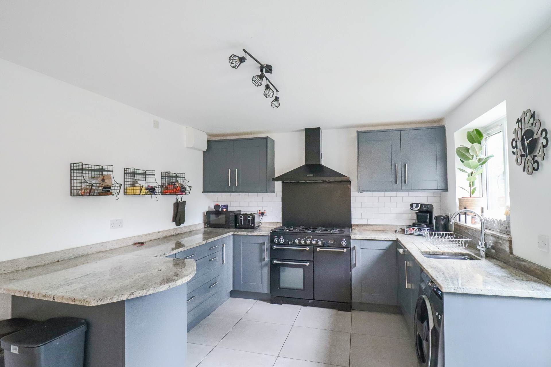 House Calluna Close in Weston-super-Mare
