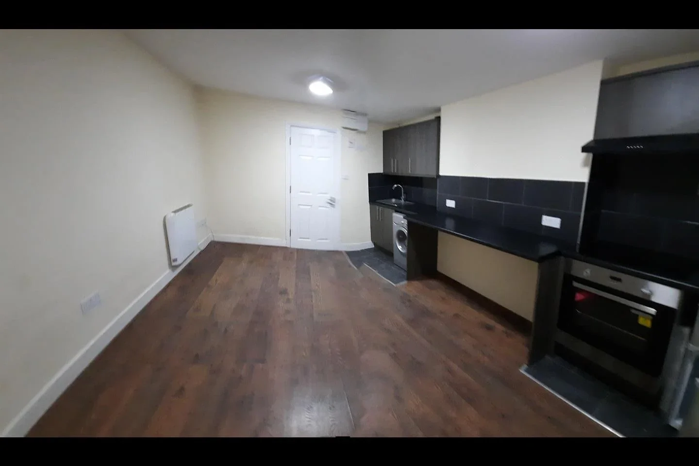 Flat Osbaldeston Road in Greater London