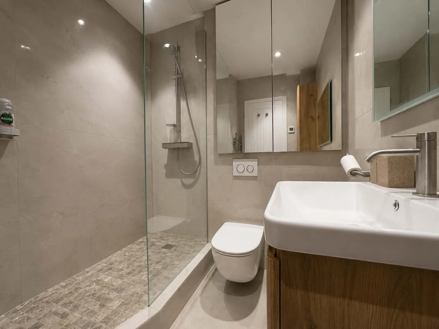Flat Westbourne Park Villas in City of Westminster