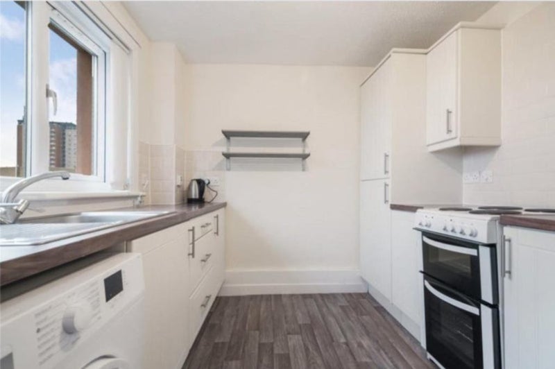 Room Walkinshaw Street in Glasgow