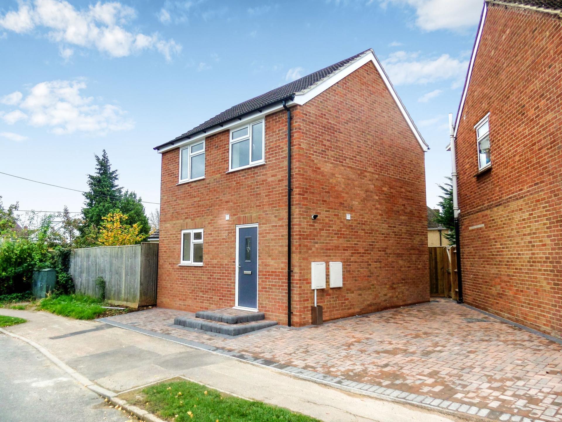 House Croft Avenue in Cherwell District
