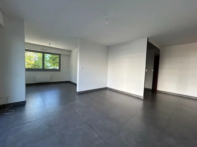Flat Place du Château in Annecy