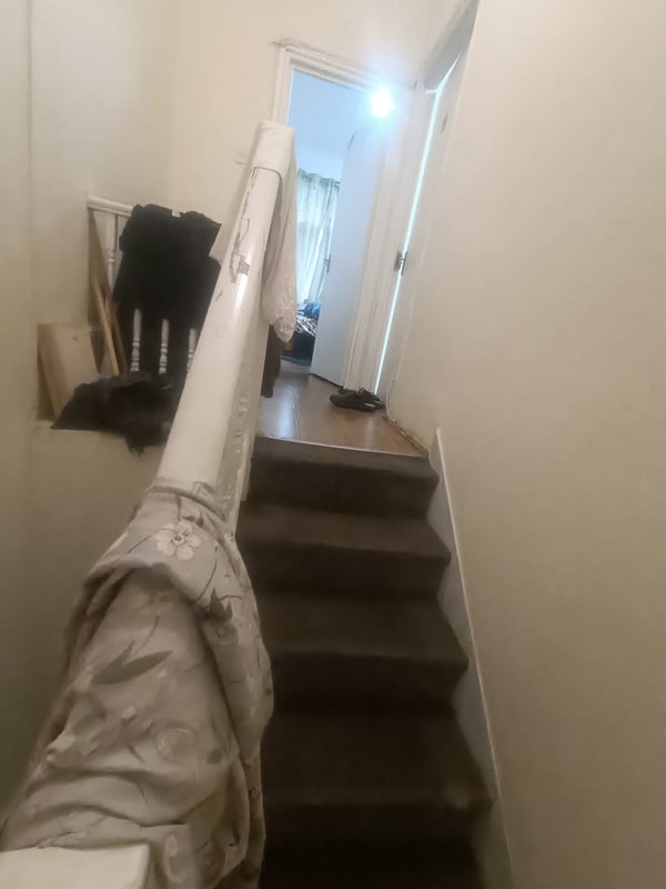 Room Romford Road in Greater London