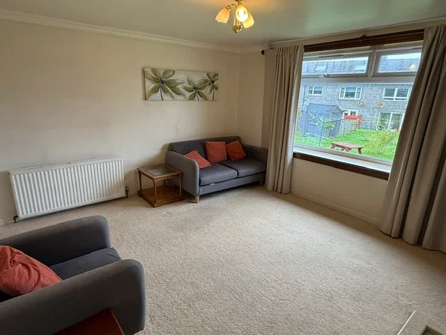 Flat Kincorth Place in Aberdeen City