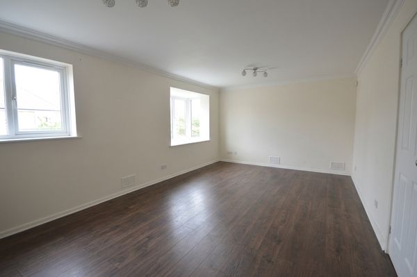 House Duncombe Close in Bramhall