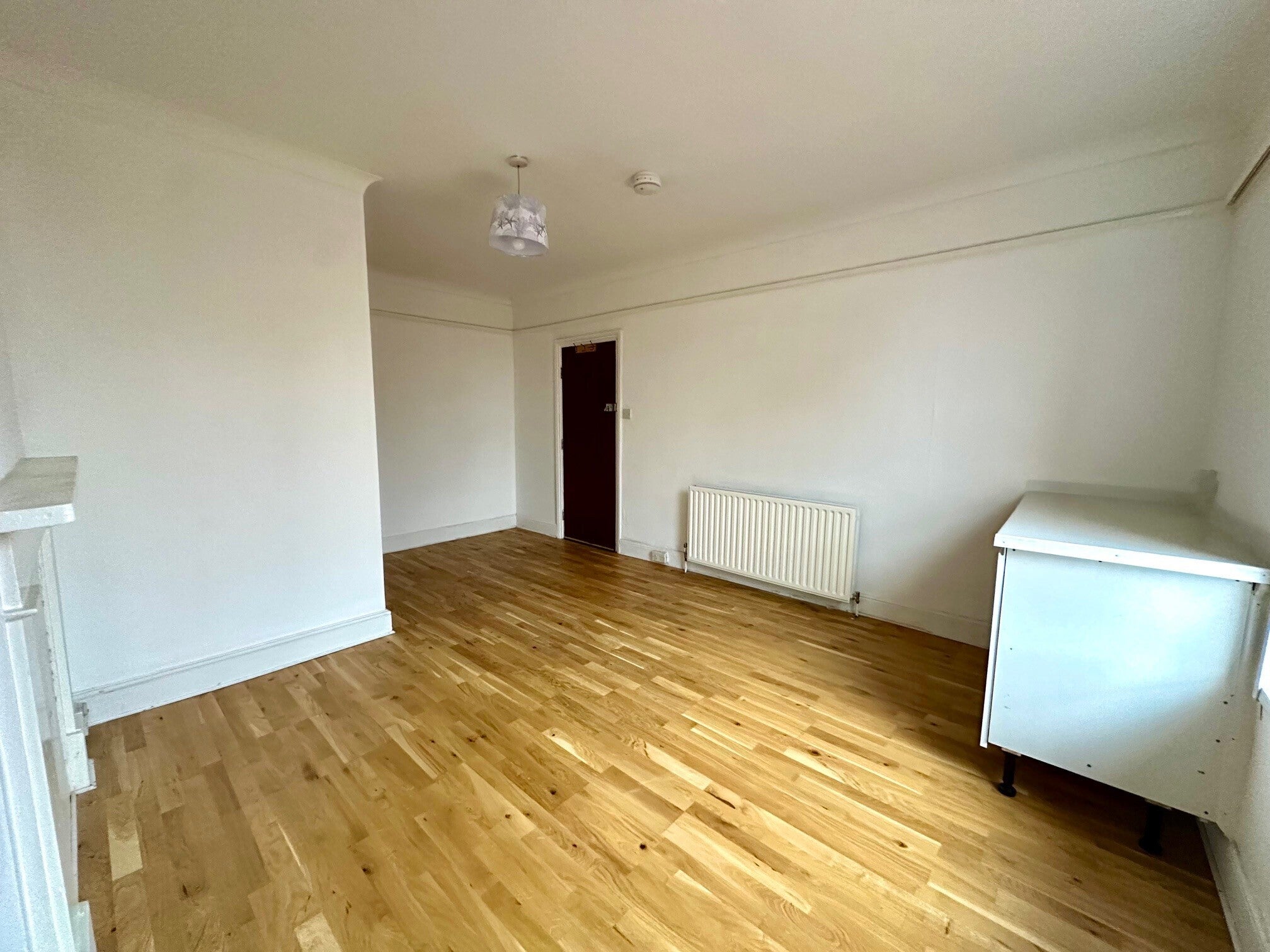 Room Privett Road in Gosport