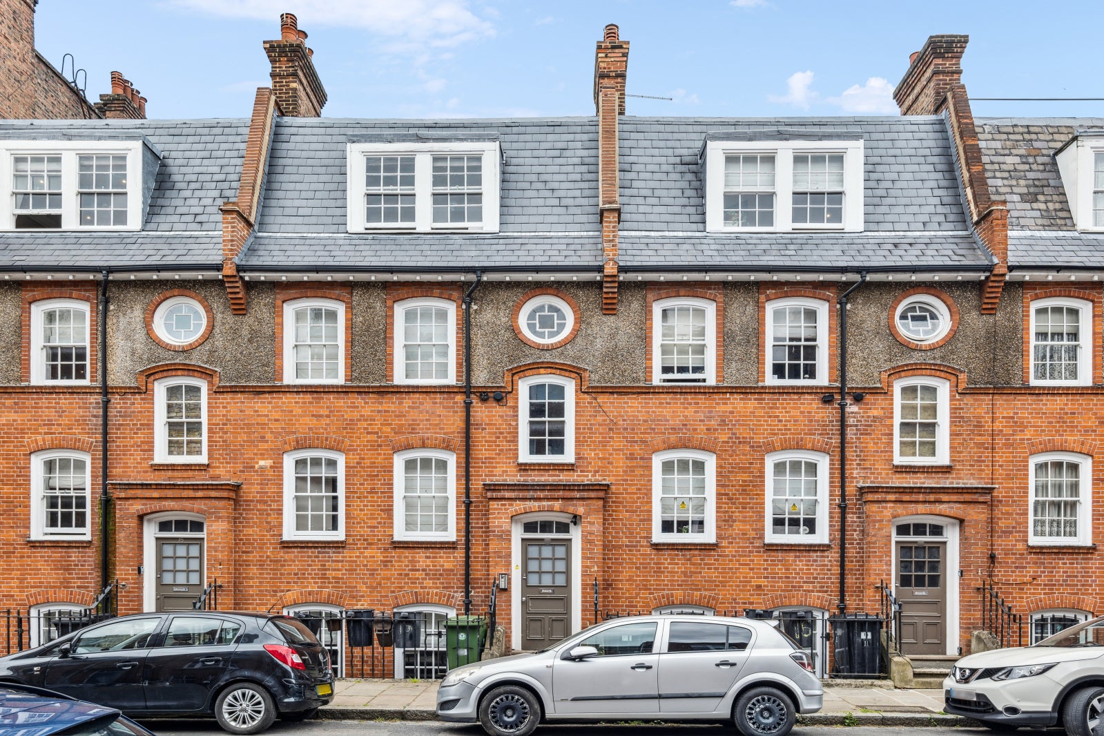 Flat Pleasant Place in Greater London
