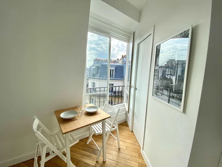 Flat Rue Olivier de Serres in Paris
