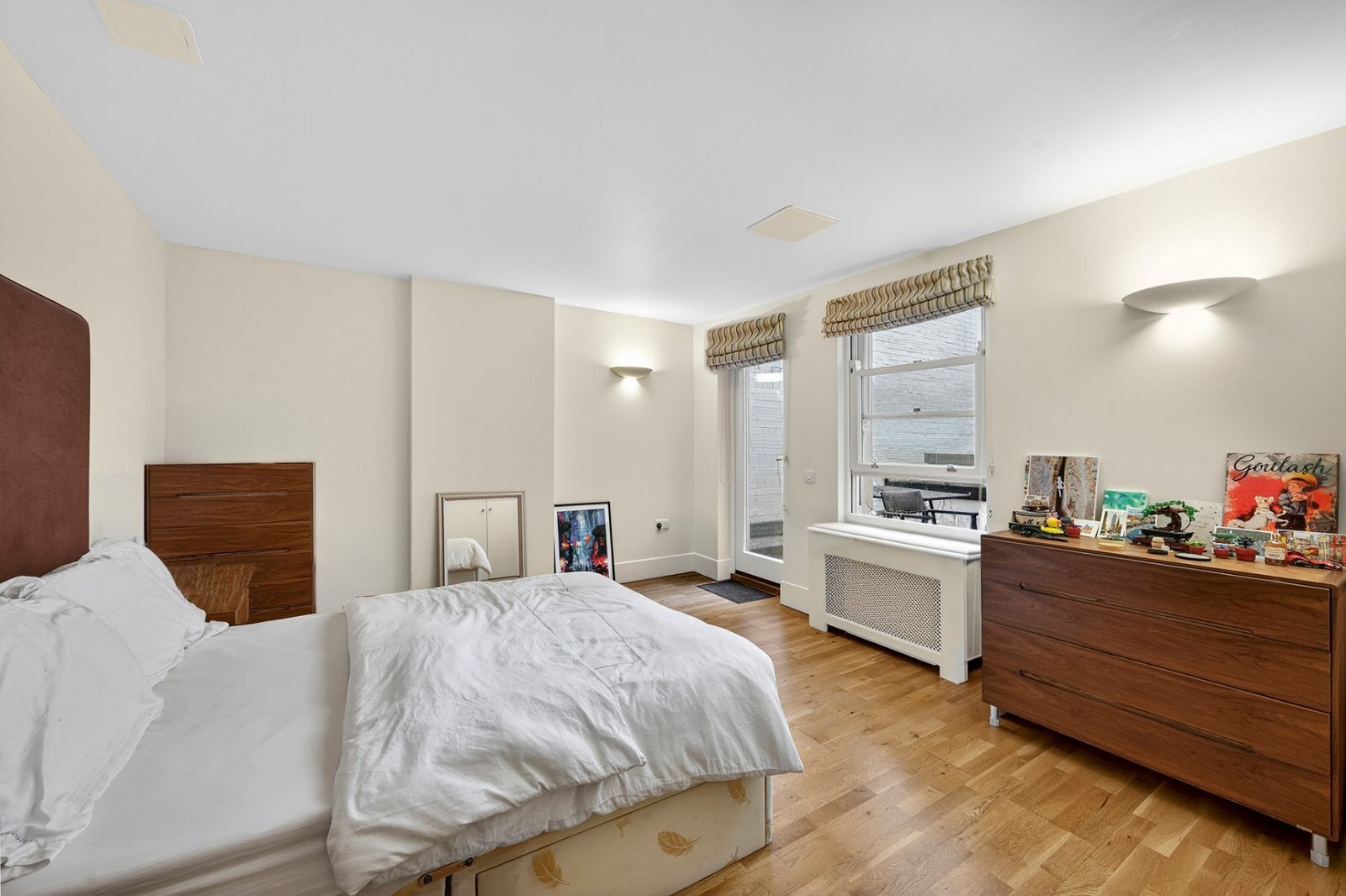Flat King's Terrace in Greater London