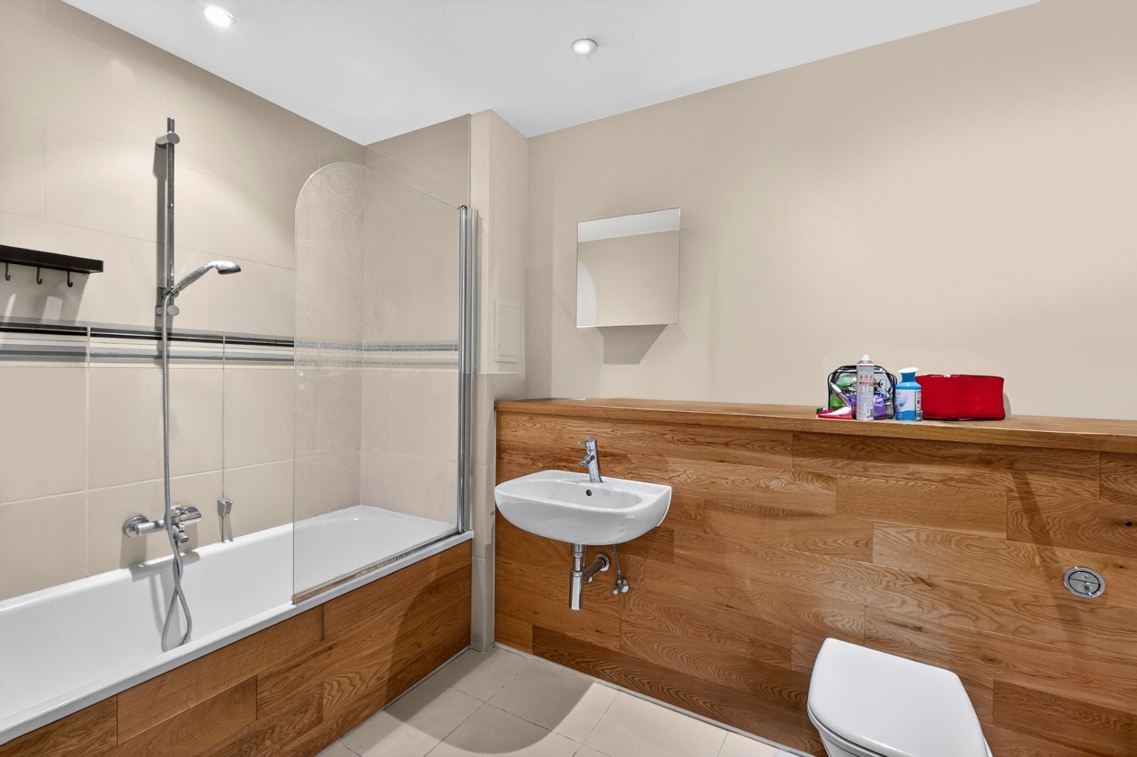 Flat King's Terrace in Greater London
