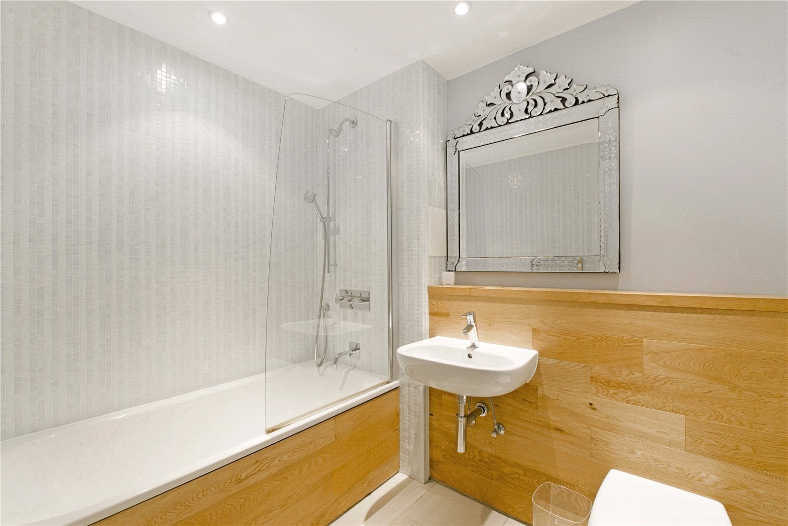 Flat King's Terrace in Greater London