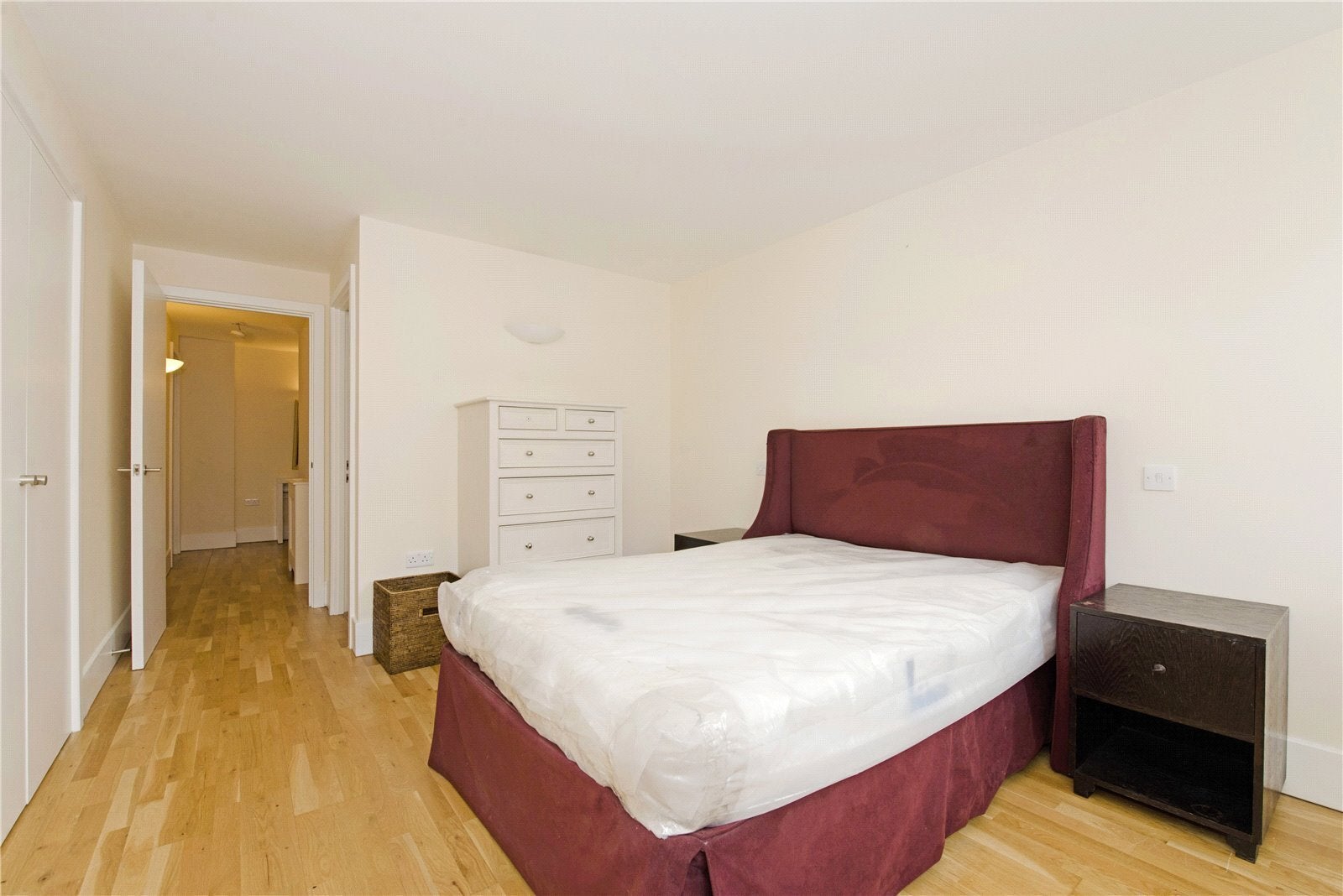 Flat King's Terrace in Greater London
