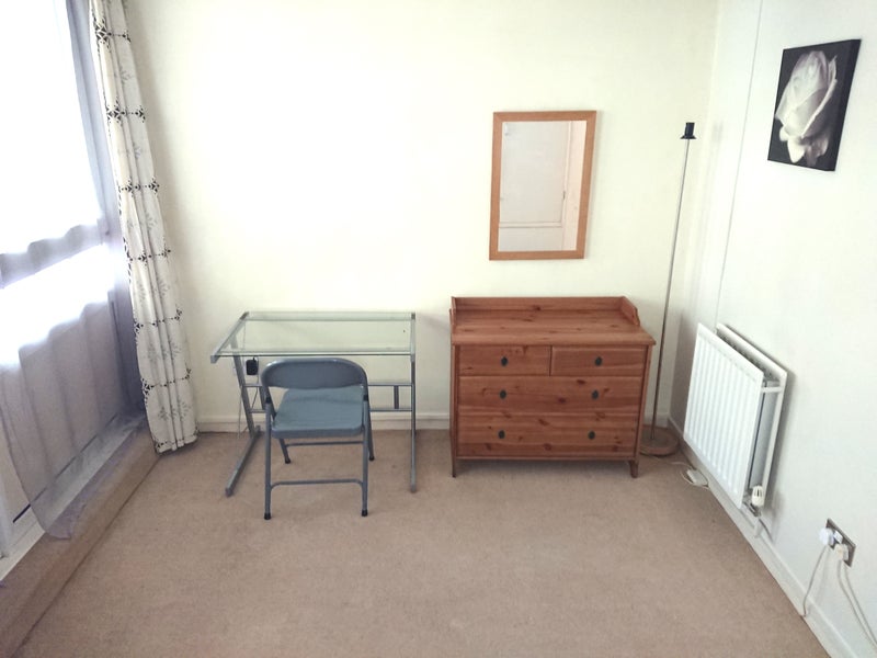 Room Clarence Gardens in Greater London