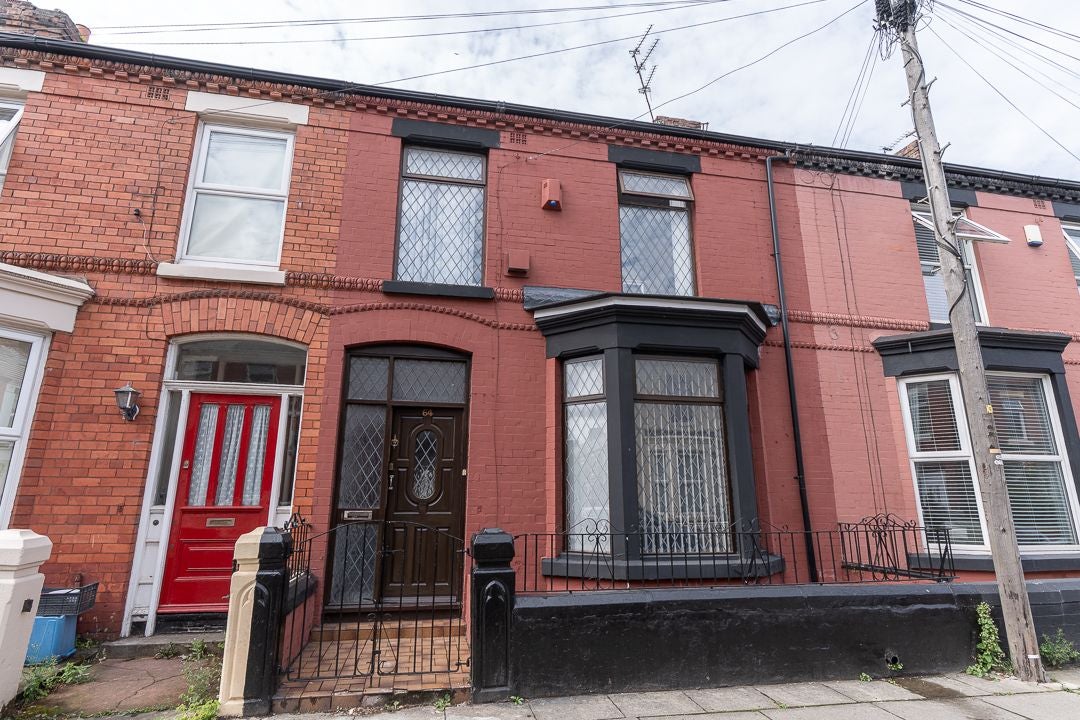House Crawford Avenue in Liverpool