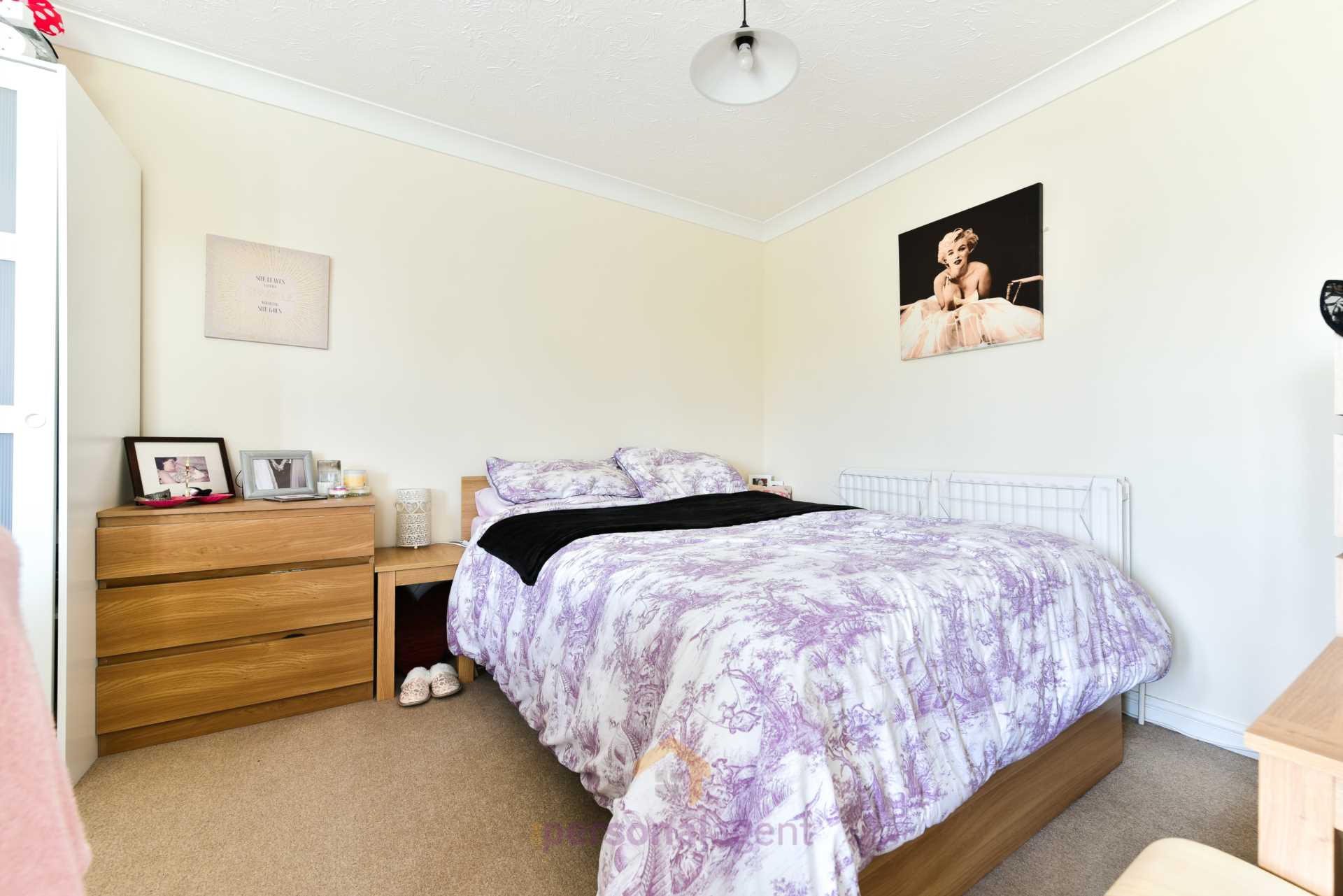 Flat Farriers Road in Epsom and Ewell