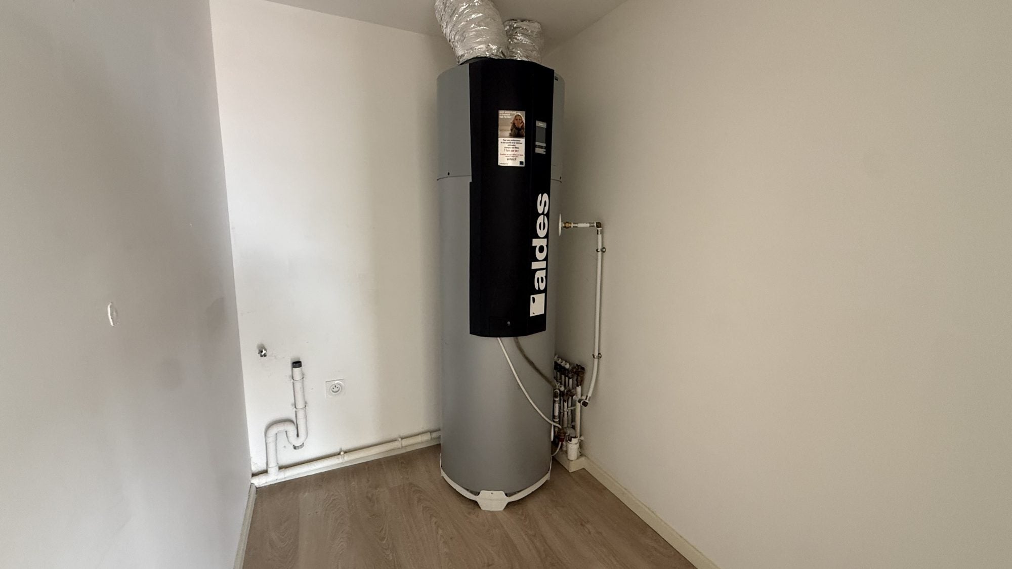 Flat Lotissement Le Clos Des Carmes in Istres