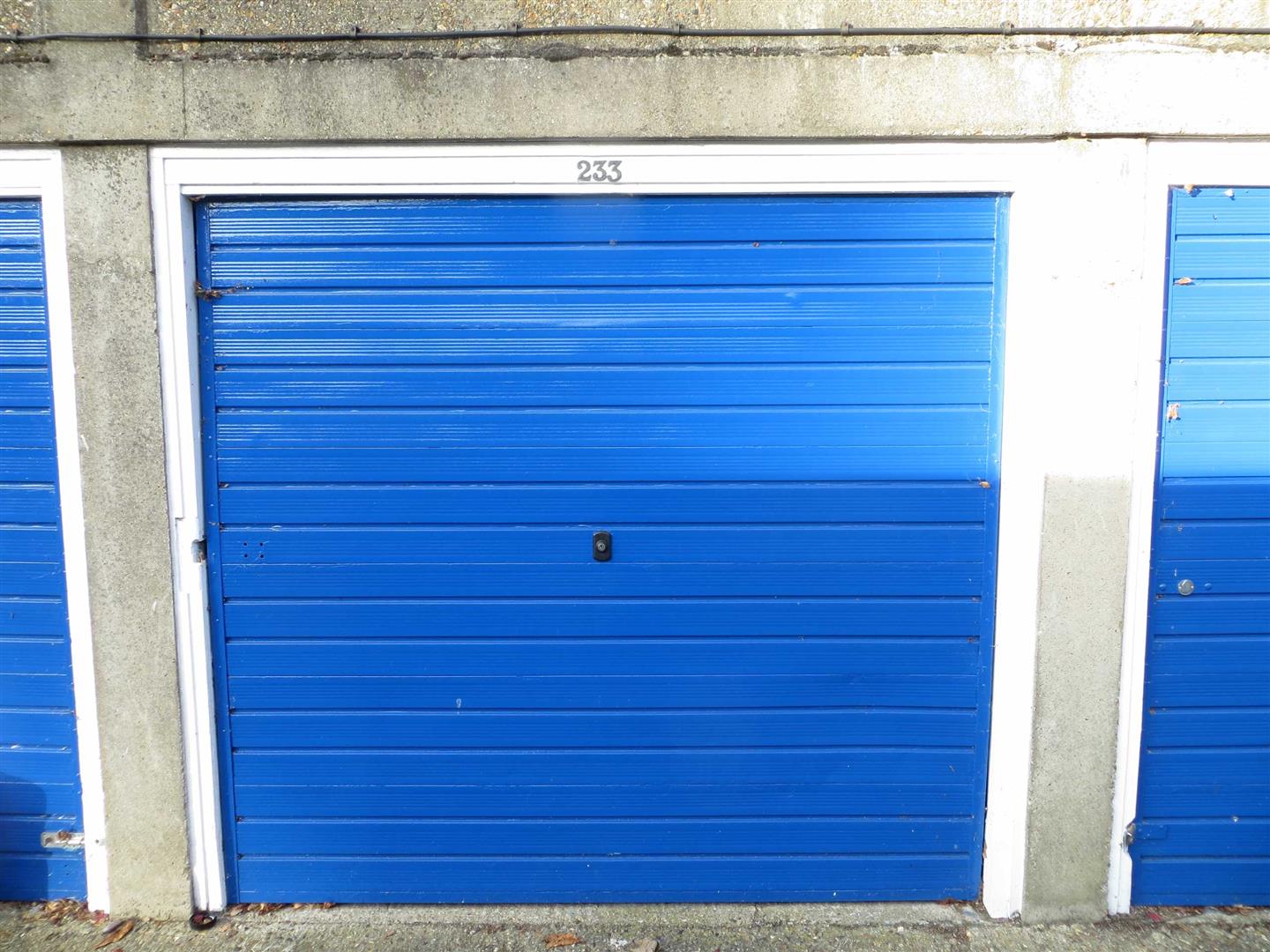 Flat Lampits in Hoddesdon