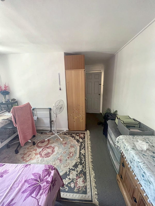 Room Pelly Road in Greater London