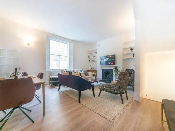 Flat Marylands Road in City of Westminster