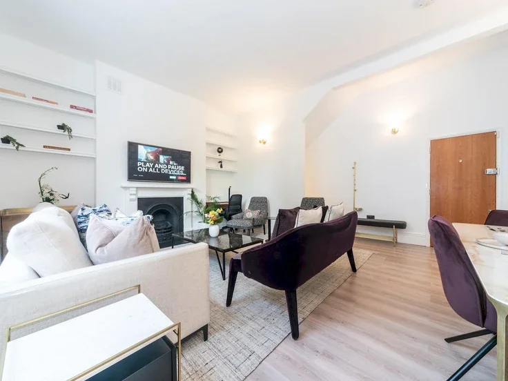 Flat Marylands Road in City of Westminster