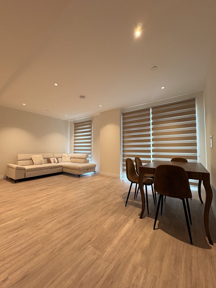 Flat Vauxhall Street in Greater London