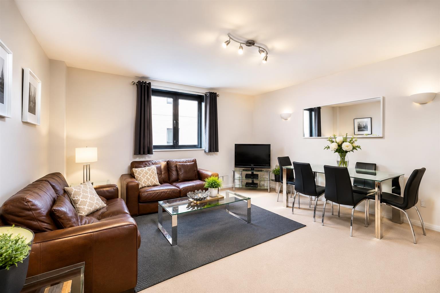 Flat Cromwell Road in Greater London