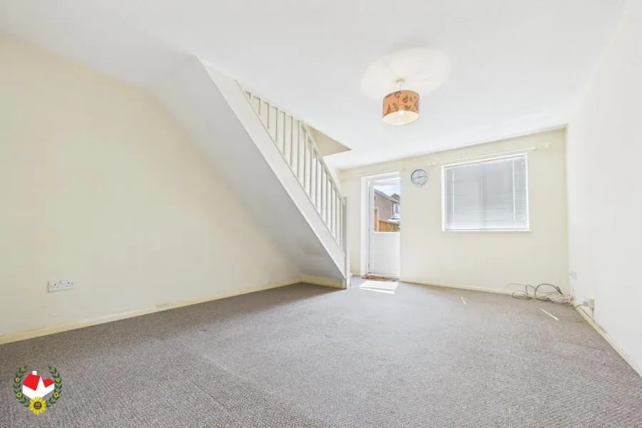 House Downy Close in Gloucester