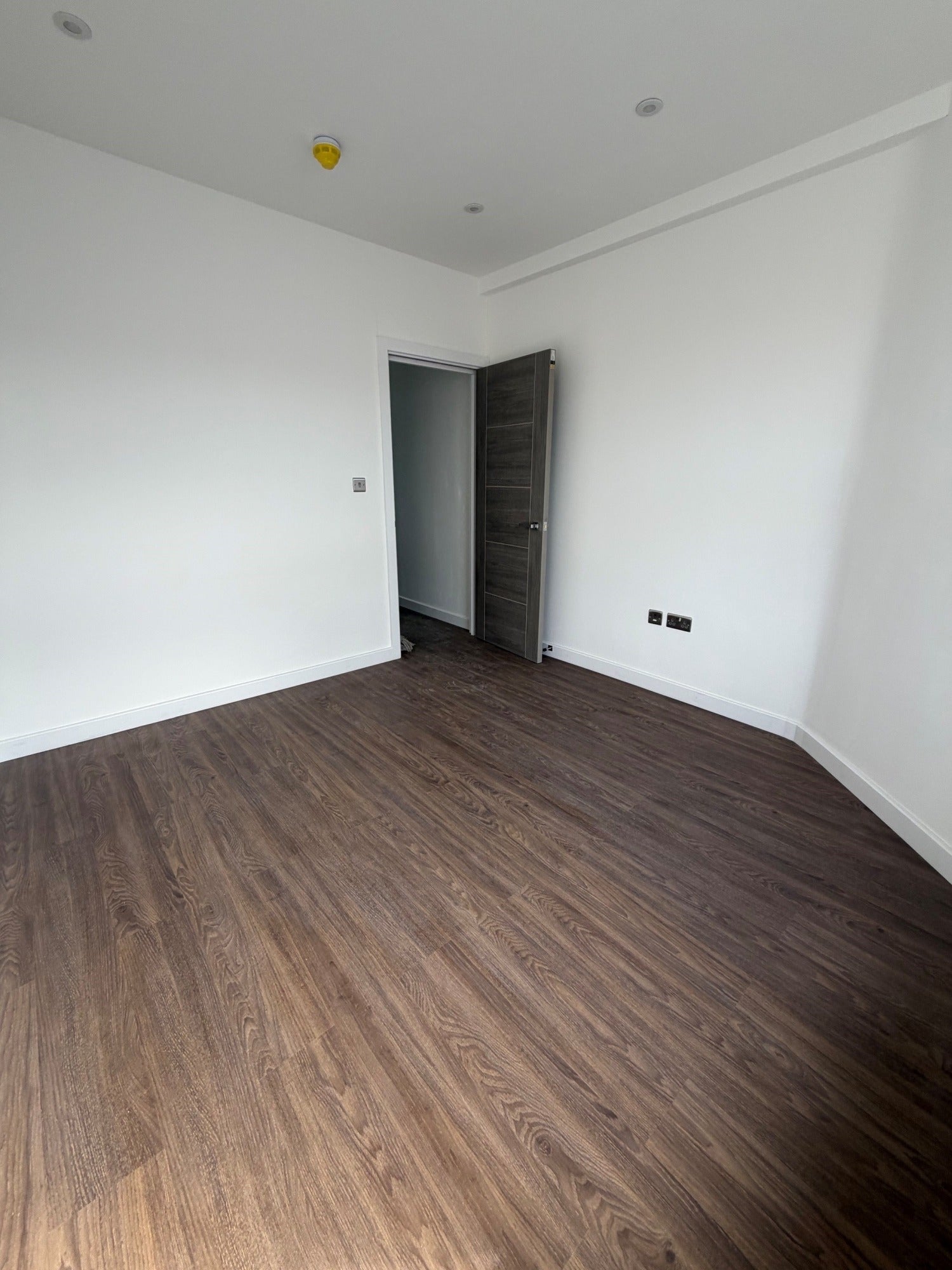 Flat Lea Bridge Road in Greater London