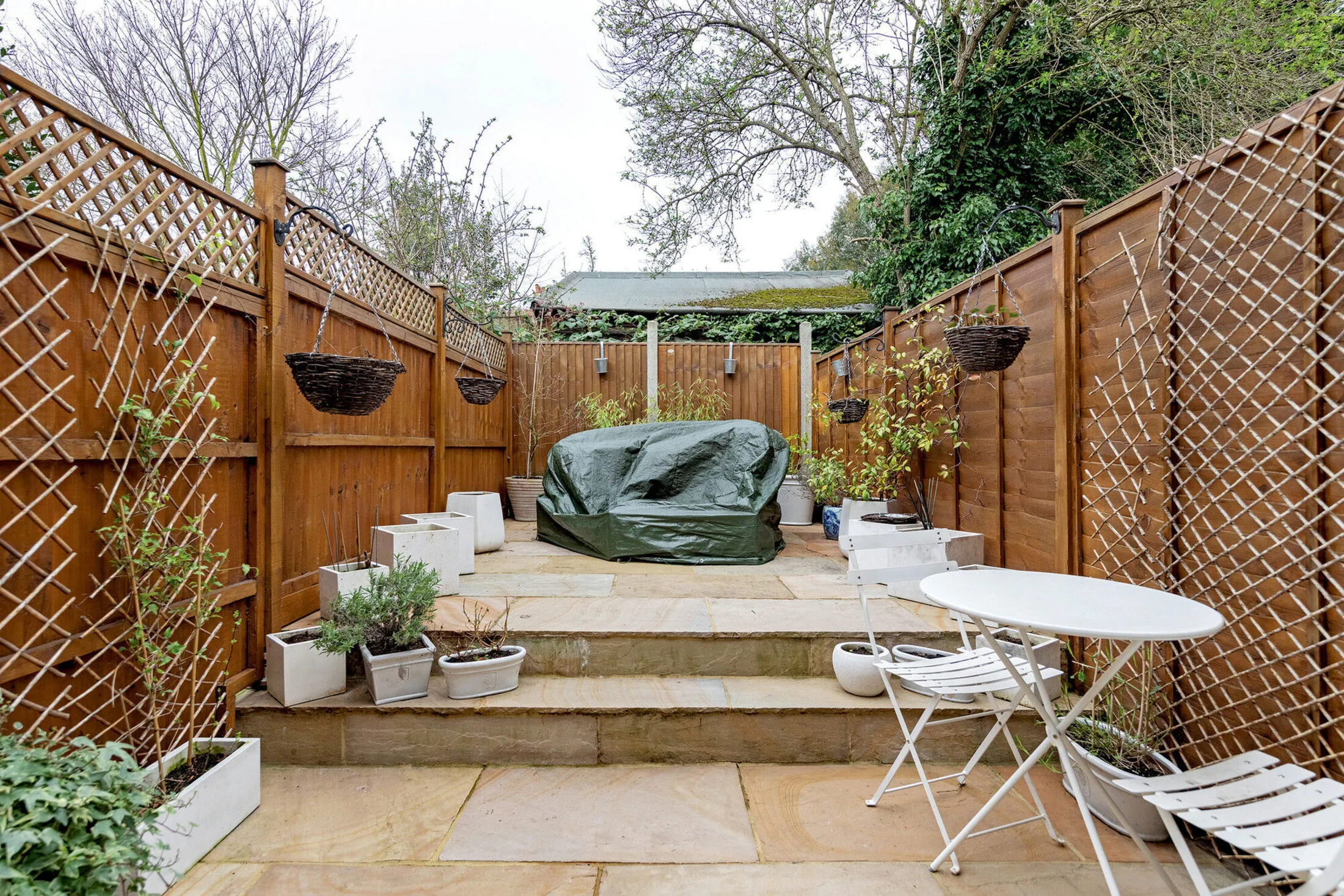 Flat Balvernie Grove in Greater London