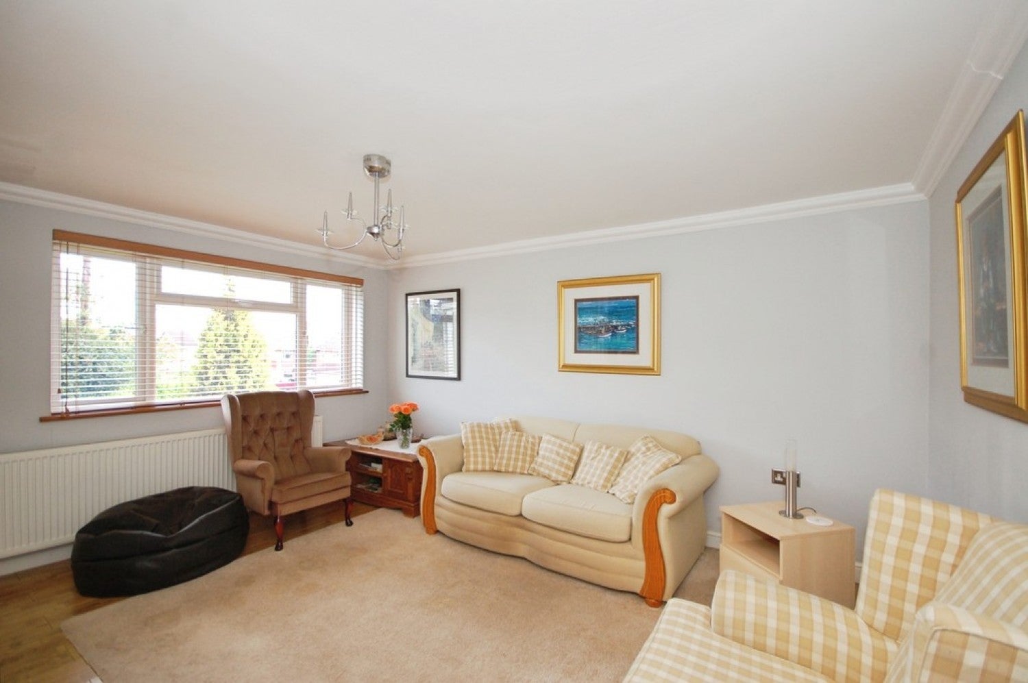 House Pine Walk in Wealden