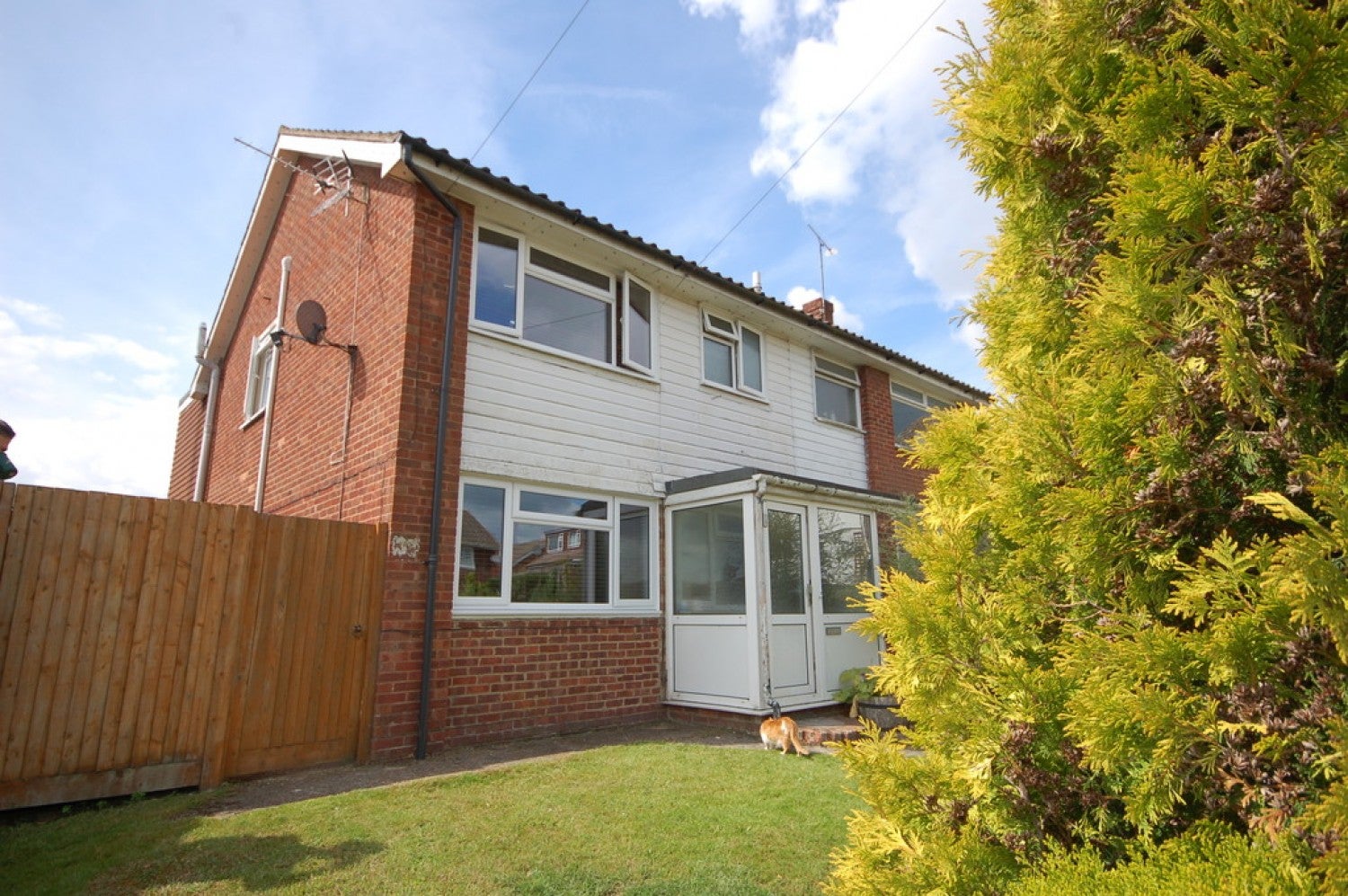 House Pine Walk in Wealden