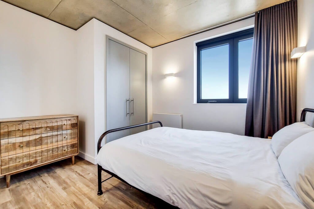 Flat First Way in Greater London