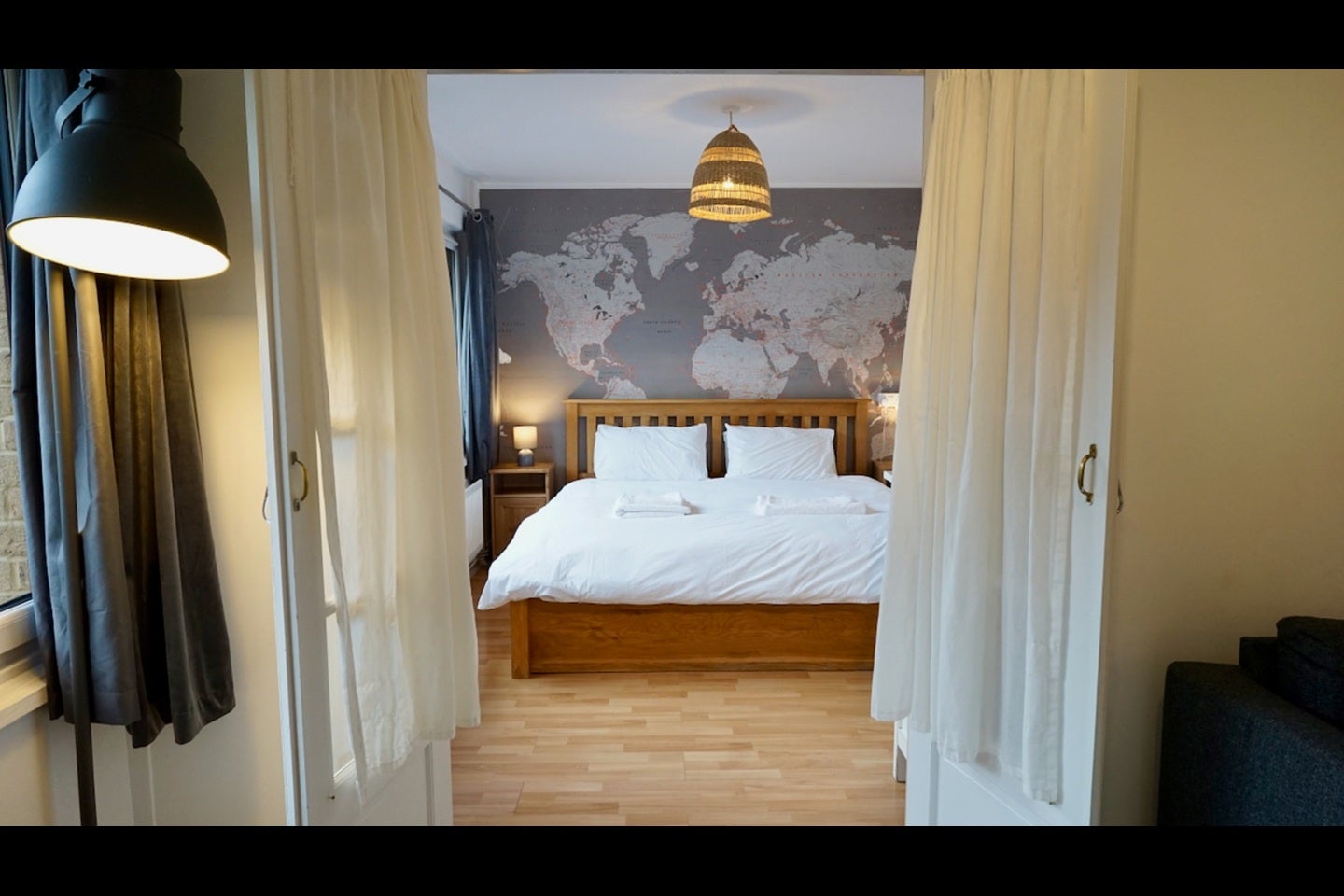 Flat Park Rise Road in Greater London