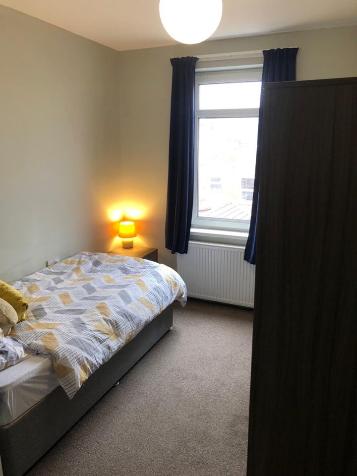 Room Oswin Avenue in Doncaster