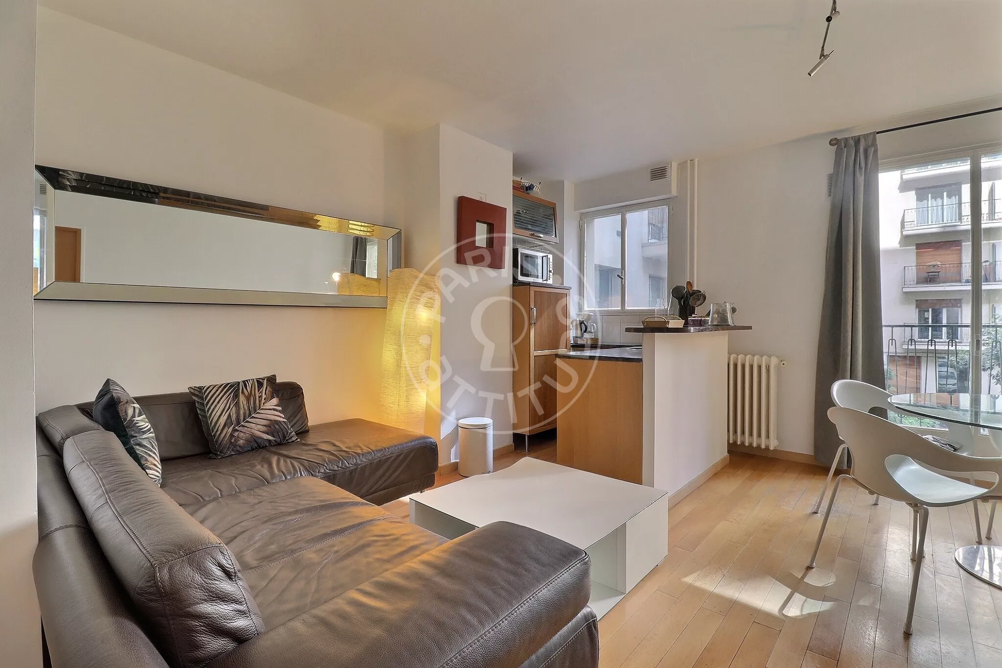 Flat Rue de Passy in Paris