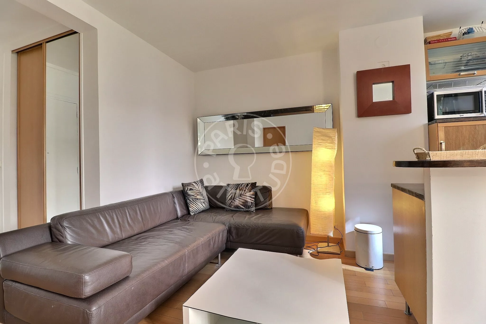 Flat Rue de Passy in Paris